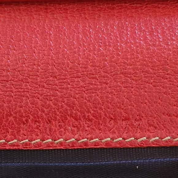 Gucci Vintage Red Wallet - Picture 15 of 16